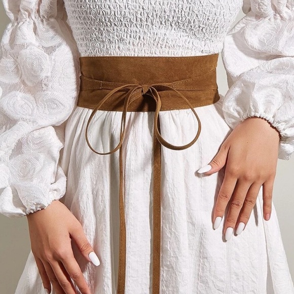 Accessories - Elegant Brown Western Cowgirl Waist Belt for Women